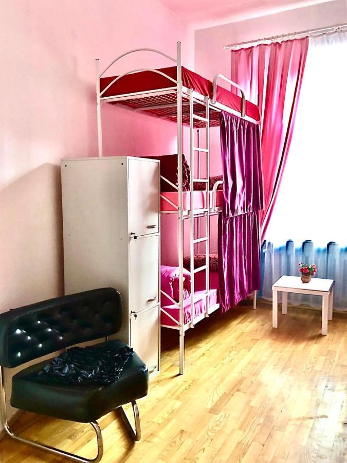 Pandeson Hostel Dnipro Ngoại thất bức ảnh