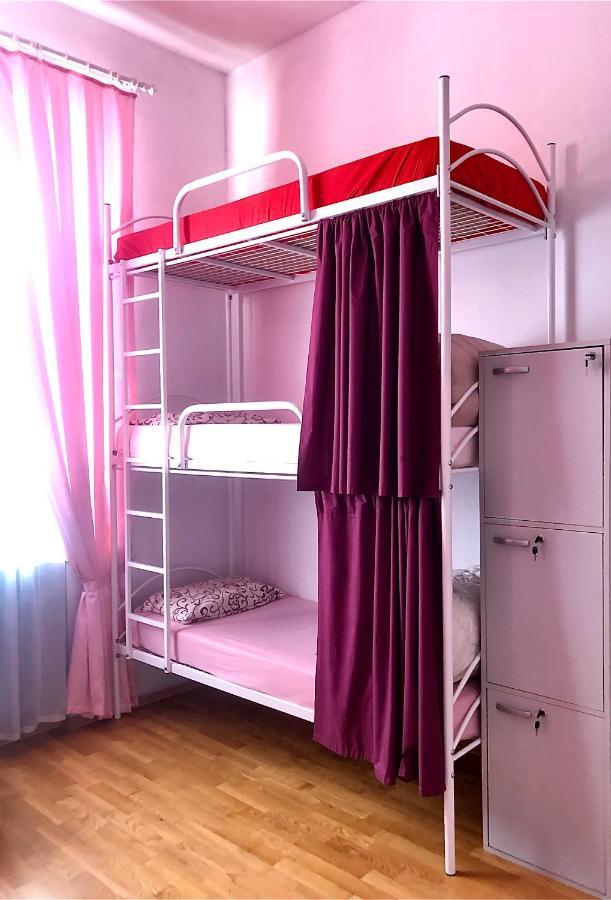 Pandeson Hostel Dnipro Ngoại thất bức ảnh