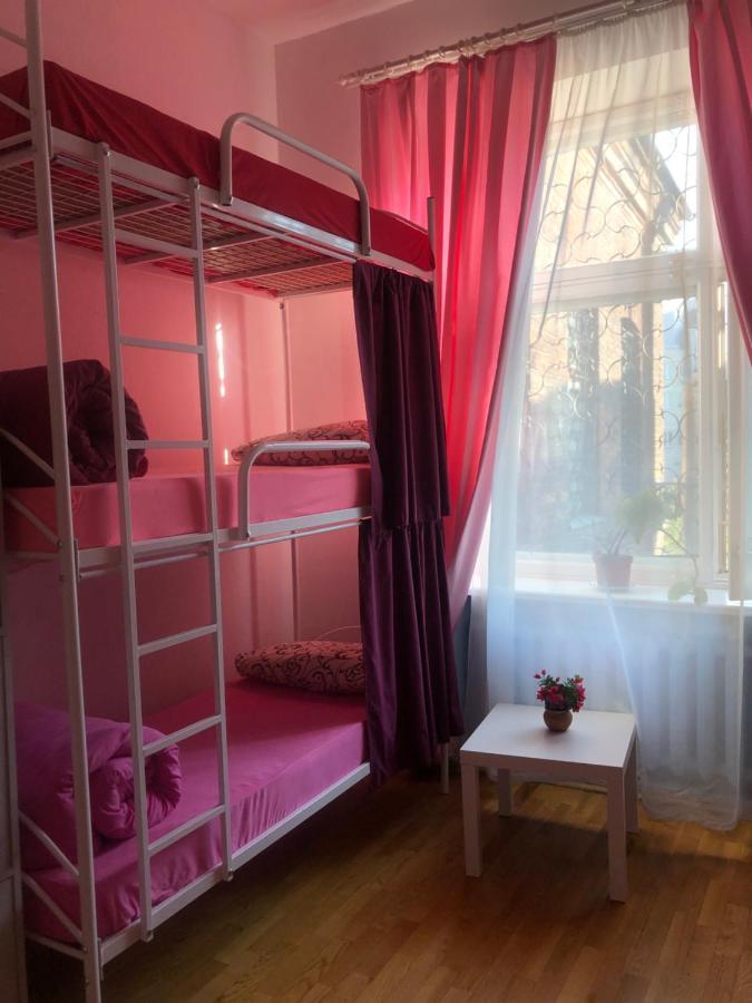 Pandeson Hostel Dnipro Ngoại thất bức ảnh